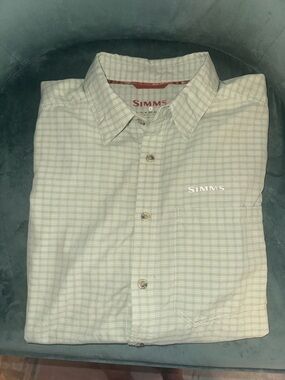 Simms Light Green Plaid Short-Sleeve Button-Down Shirt- Good Condition